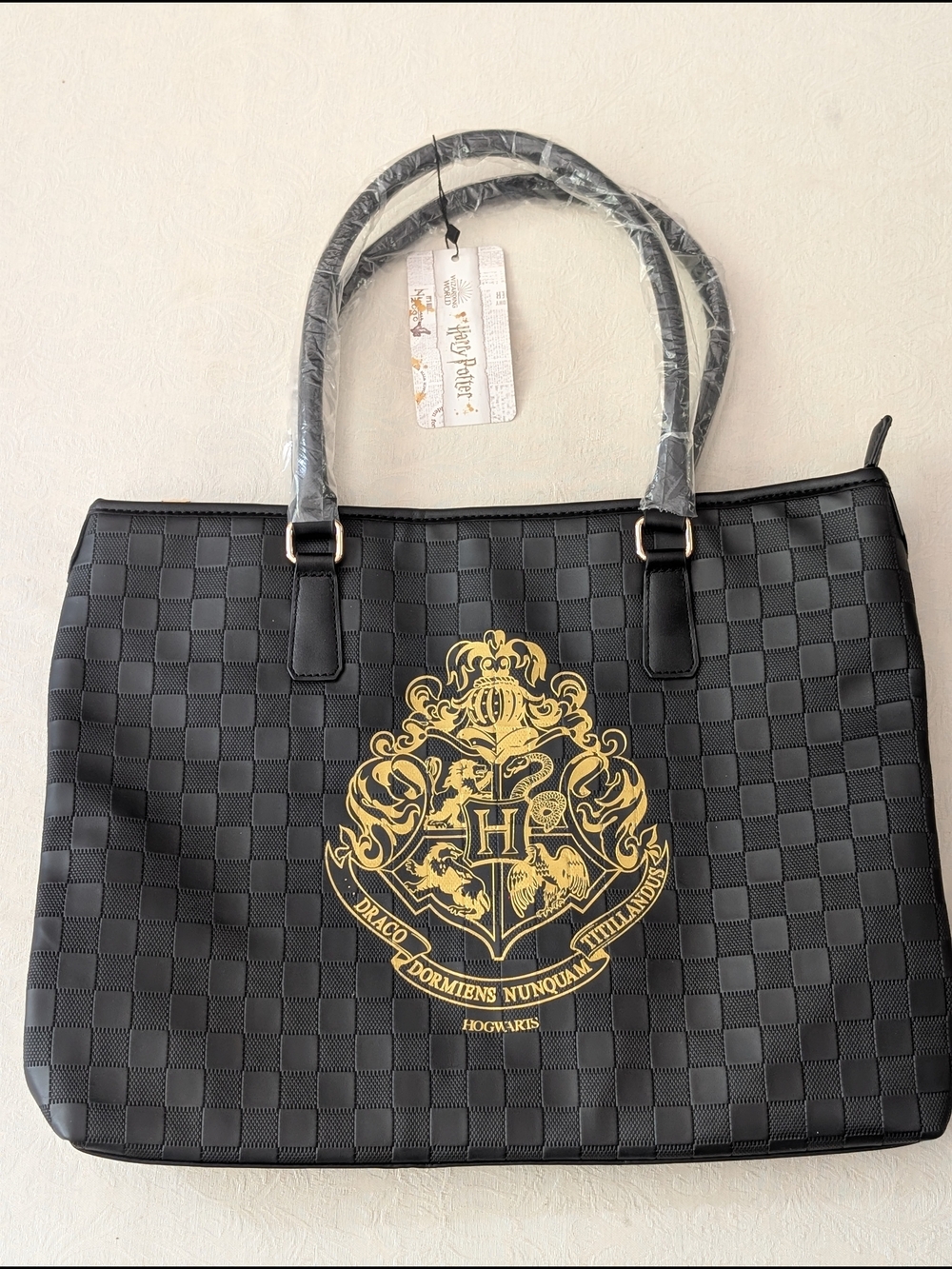 SHEIN Harry Potter Hogwarts Crest Black Tote Handbag w/ H Charm
